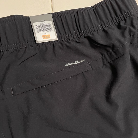 NWT Women’s Eddie Bauer Traveler Ankle Pants Lightweight Black Size XXL - Picture 7 of 8